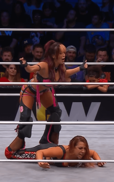 白川未奈、AEW登場にファンから熱い反応！次の試合に期待