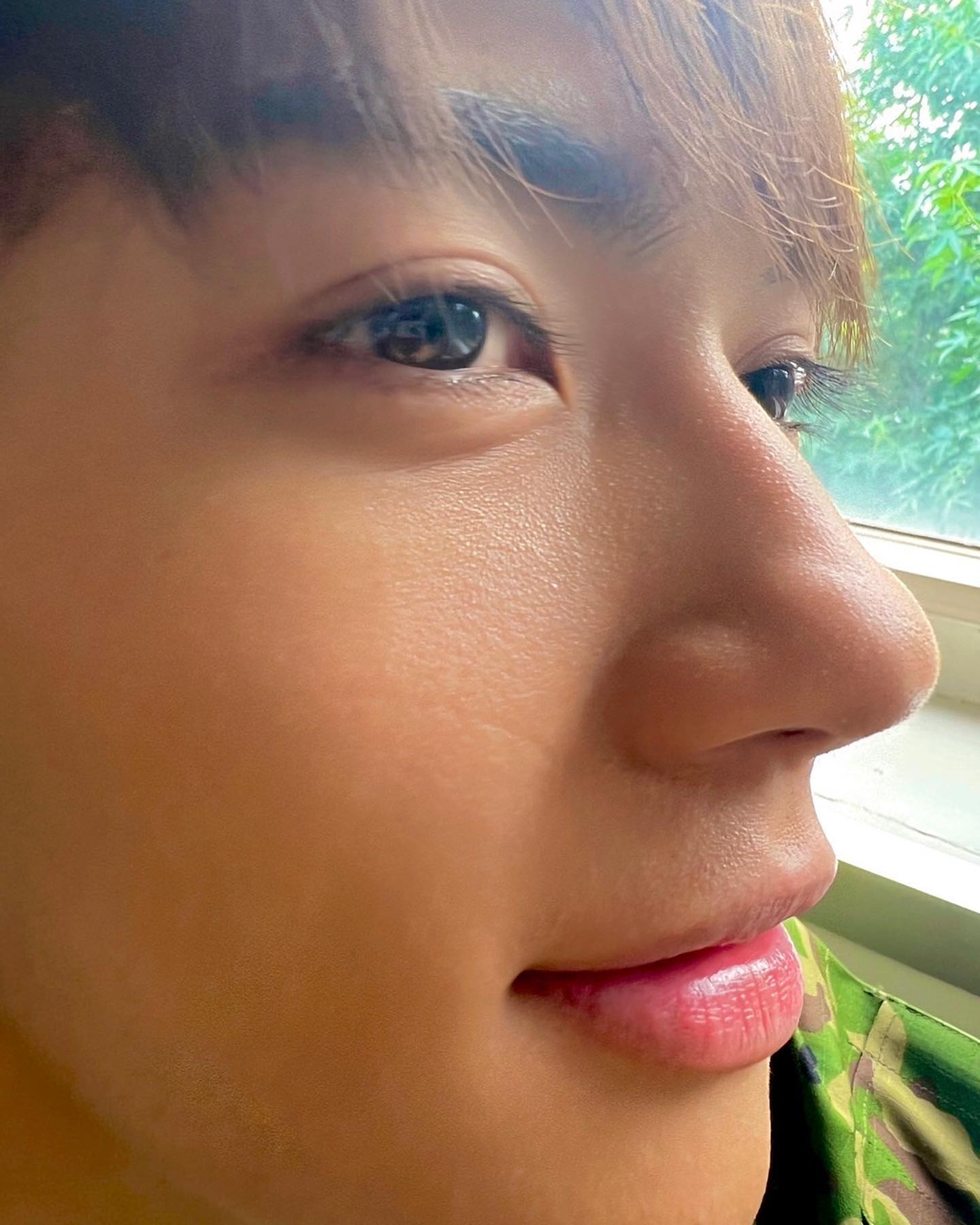 佐野勇斗さんがインスタ更新でファン悶絶「ドアップ可愛すぎる😭💗💗💗💗」