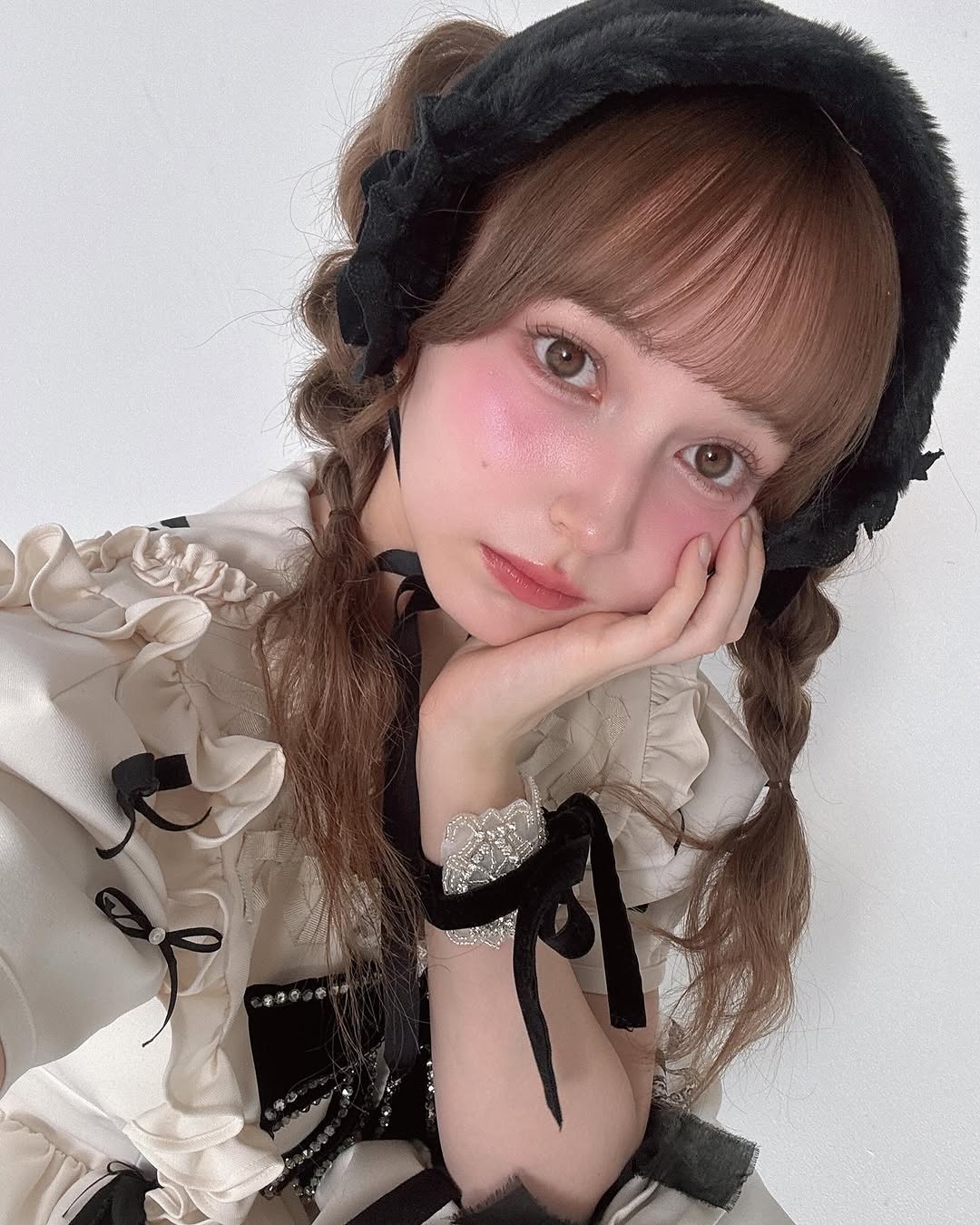 FRUITS ZIPPER・早瀬ノエルが最新オフショット公開でファン大盛況！！