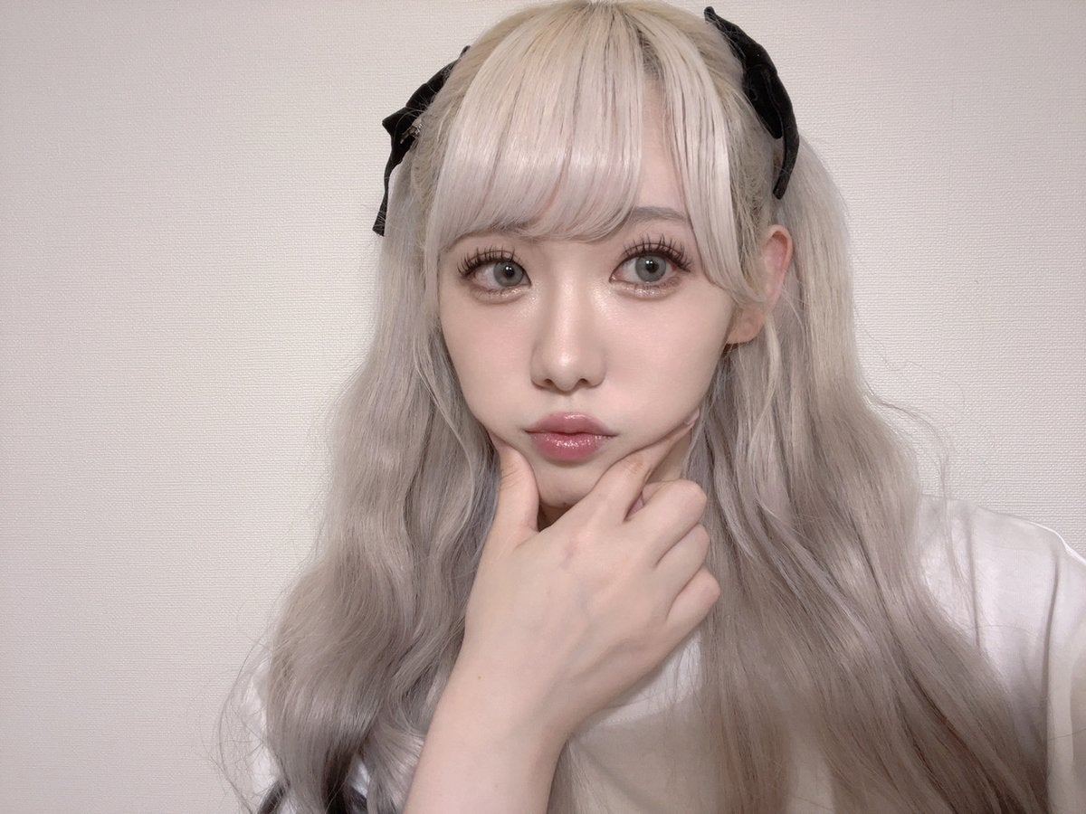 活動再開を発表した坂道アイドルの最新ショットが「可愛すぎる」と話題