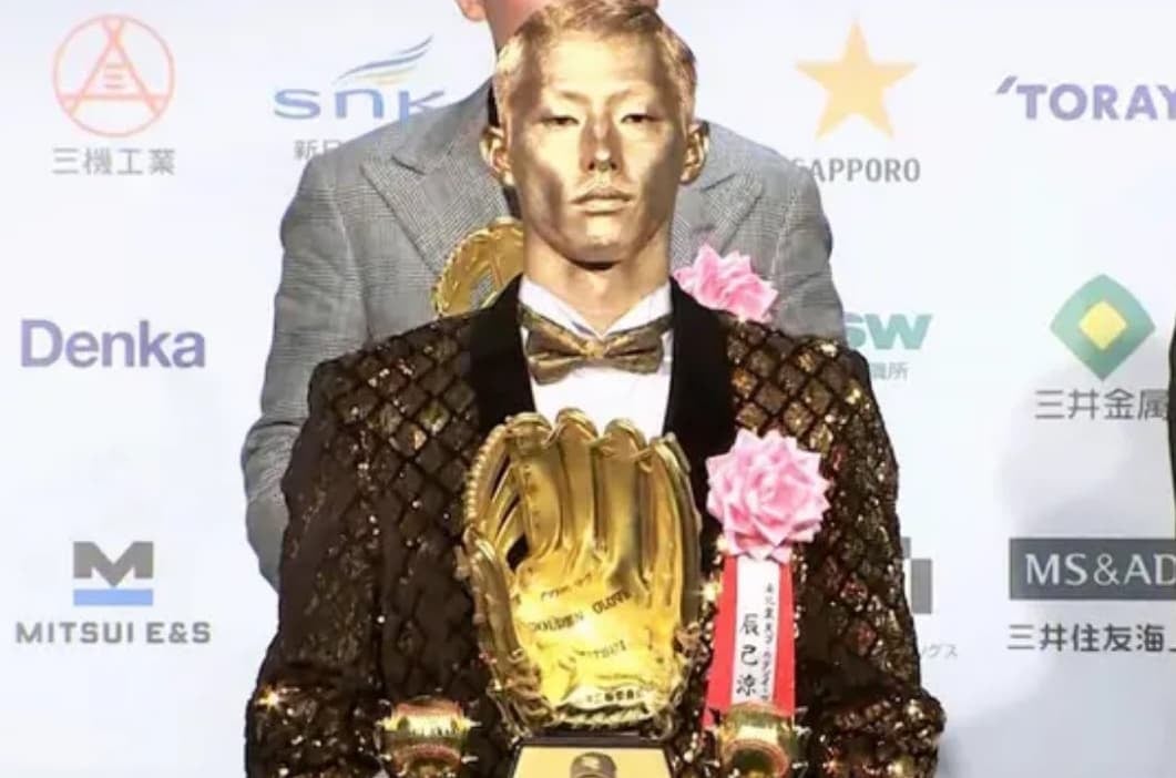 糸井嘉男「天才」　辰巳がまたまた派手な登場！！ゴールデングラブ賞