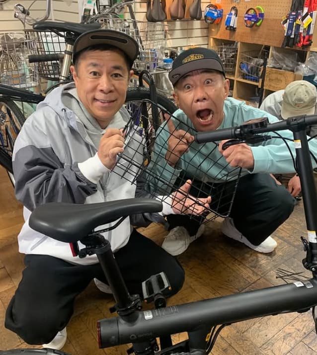 「チャリンコにかごをつけて！」人気お笑い芸人が木梨サイクルにご来店！ファンも大興奮！
