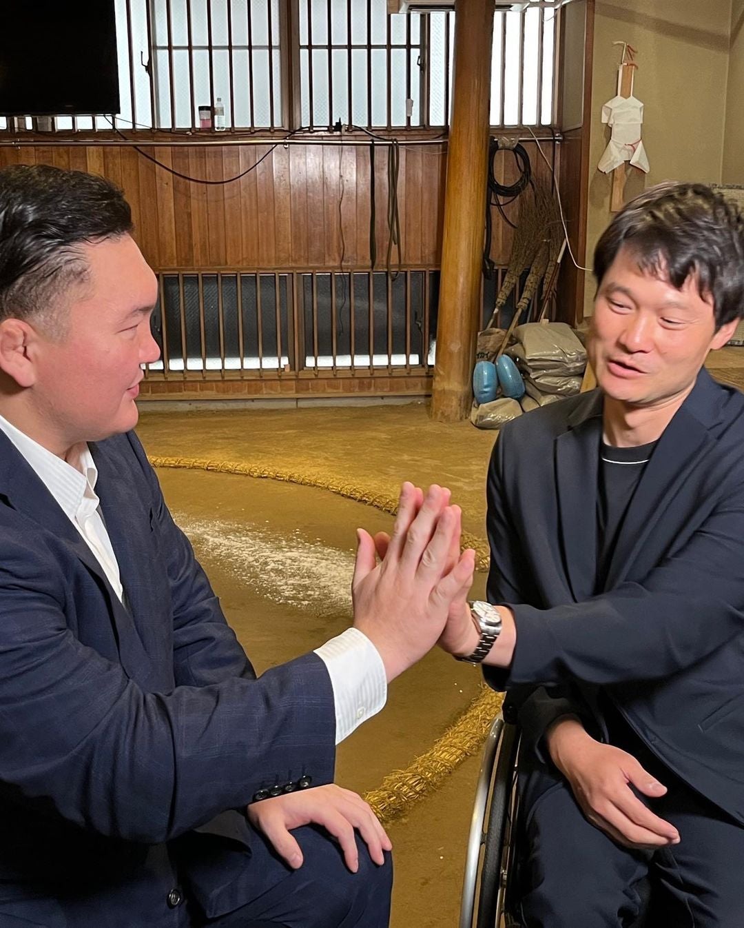 国枝慎吾と宮城野親方の2ショットが大きな話題に！ レジェンド同士の対談の内容とは...👀