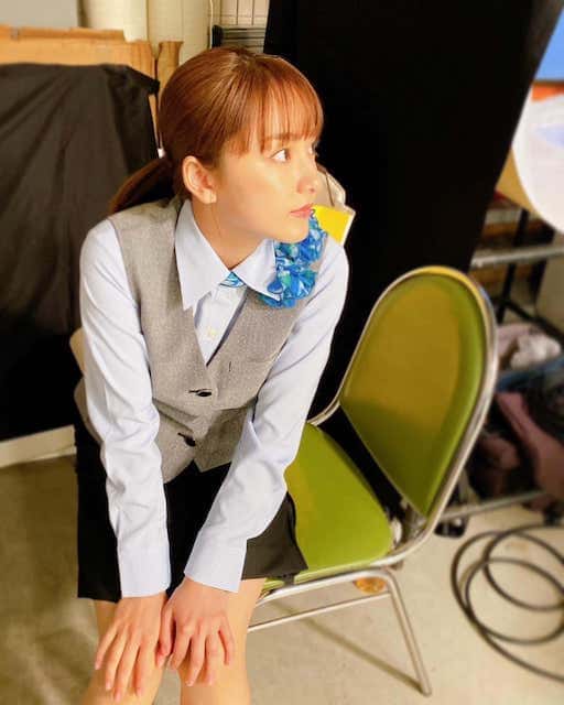 平祐奈が宮崎銀行のCMに出演 銀行員姿も公開！