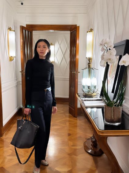 「廊下歩くだけで絵になる」榮倉奈々のブラックコーデがかっこよすぎると話題に👀