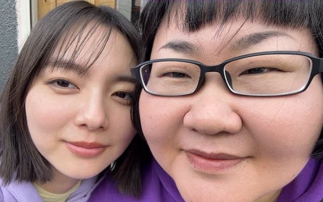 「二人とも圧が強い～(笑)」新川優愛がメイプル超合金・安藤なつとの”どアップ”2ショットを公開！