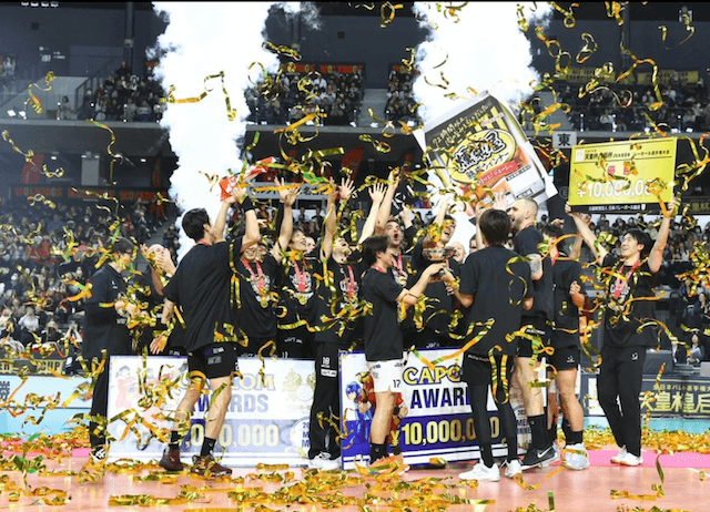 ウルフドッグス名古屋・宮浦健人、天皇杯優勝と“左腕の衝撃”