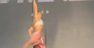 「ポールダンスの妖精！」熊田曜子、輝く衣装で魅了する圧巻ステージ