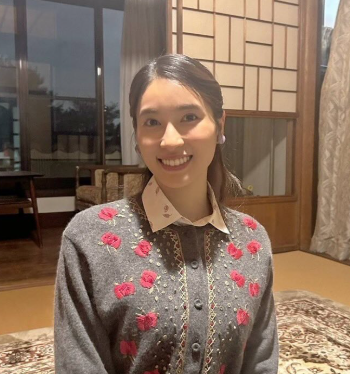 土屋太鳳、『海に眠るダイヤモンド』オフショット公開✨「百合子の幸せを祈る声続々」