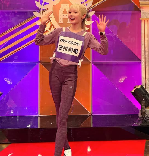 「TVで見れる日が来るなんて」金髪スポーツインフルエンサーの大快挙！ついにお茶の間に女神のご尊顔をお披露目する