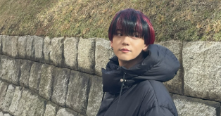 ヘアチェンジ姿が話題！中島颯太、「Happy Holidays」でファンを魅了