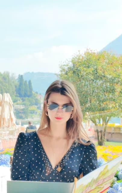 「マギーしか勝たん」モデル・マギーの優雅な日常に羨望のまなざし集まる⁉