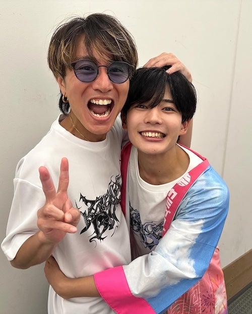 「需要分かりすぎ」なにわ男子長尾謙杜 先輩とのツーショット写真を公開！