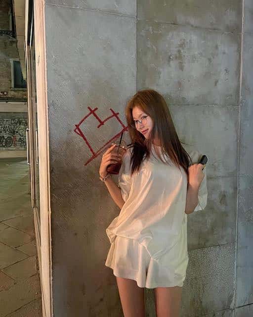 「空いた口が塞がらない」韓国の人気アイドルが美しすぎるラフな姿披露で話題に