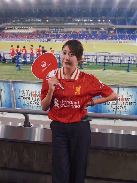 「プレミアリーグ王者が20年ぶりに来日」美女スポーツインフルエンサー、