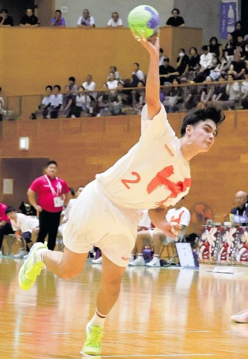 ハンドボール男子、法政二が接戦制し日本一に王手…７人攻撃で逆転し総社との接戦制す