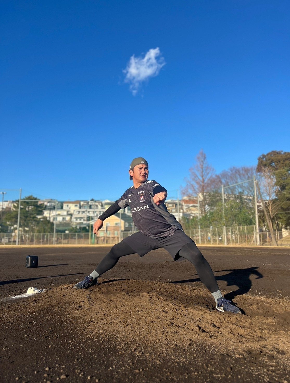 山﨑康晃が横浜・F・マリノスのキーパーユニ着て