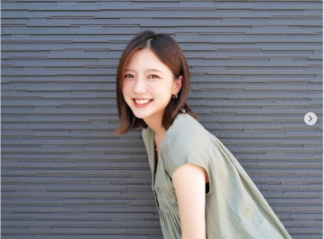 真野恵里菜、育児に専念？　雑誌連載の休載を報告