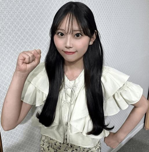 「キラキラしていて可愛い」美女アナウンサー、個性満点”ファイティングポーズ”にファンメロメロ「アイドルスマイルすぎるぜ」