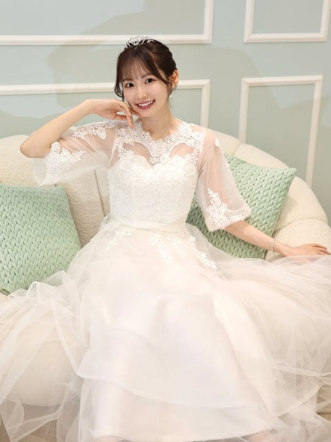 「何！遂に結婚か」高身長激カワモデル、純白ドレス姿インスタ公開にファン騒然！？