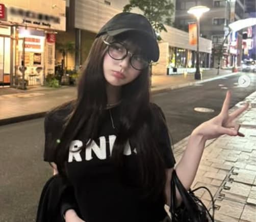 「何枚目が好き？」NMB 48・山本望叶の夏服コーデにファン反応！