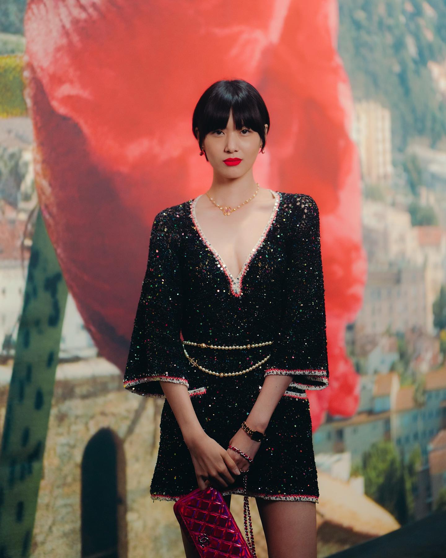 稲垣啓太の妻、モデルの稲垣貴子が178センチ抜群のスタイルを披露！あの有名女優の姿も...