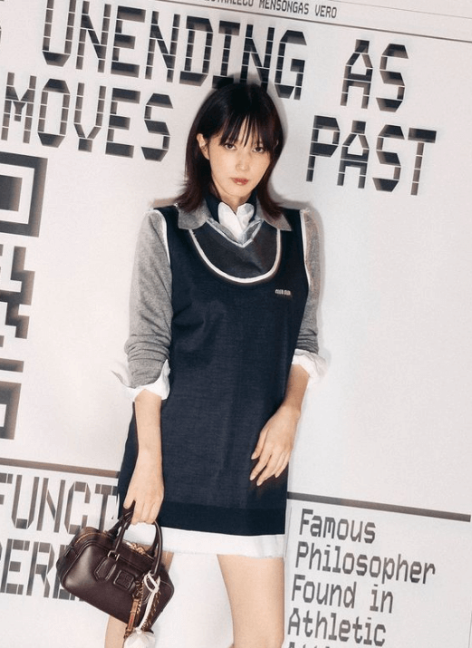 本田翼、MiuMiuへの招待で感激！現地での”激カワ全身コーディネート”に称賛の声集まる