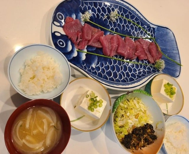 桃井かおりがいただいた鮪で元気を取り戻す！