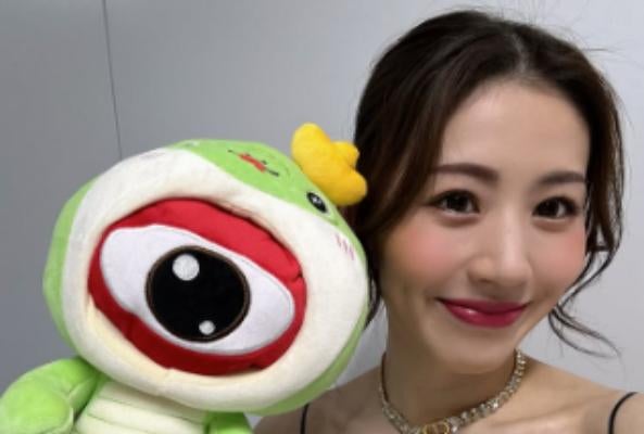 バドミントン・志田千陽、ヘアメイク＆アクセで魅力全開！オフショット公開