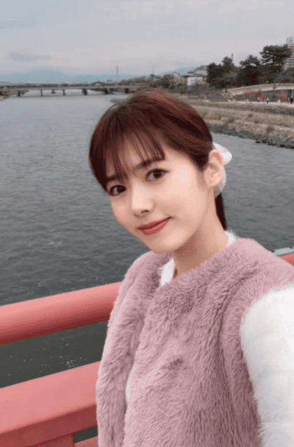 「ほなね〜」美人アナ・谷尻萌『源氏物語ゆかりの地 宇治巡り』自撮りムービーが可愛すぎる！