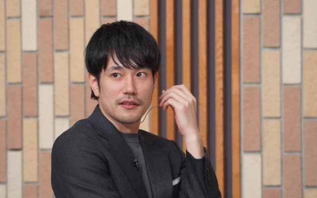 「一昨日出せや」松山ケンイチが自分ののんびり投稿にツッコミ！ファンからは素敵写真に感謝の声、続々