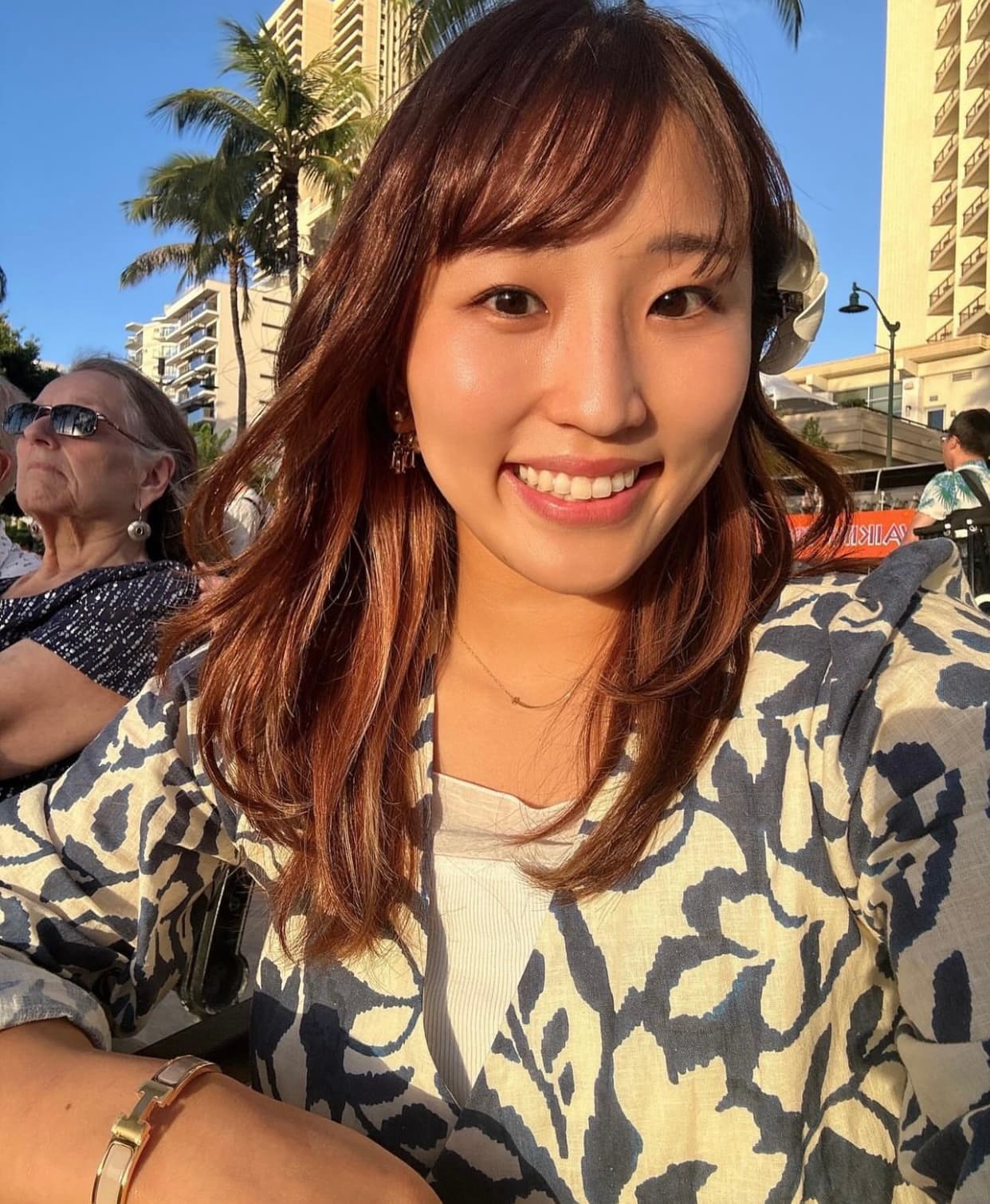 須﨑優衣の夢〇〇することが叶った〜〜！！！素敵すぎる家族孝行が話題に！！！