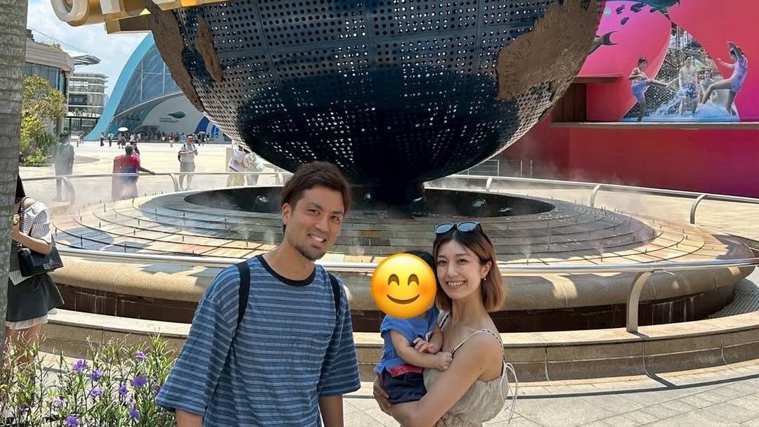 “南国リゾート満喫ショット”…日本人MFが見せた幸せオフタイムに反響