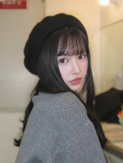 山本望叶、秋のベレー帽コーデが大好評！ファンも絶賛「今日も最上級に可愛かった！」