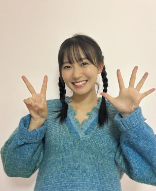 笑顔でパシャリ！タレント・志田音々が新年のあいさつ