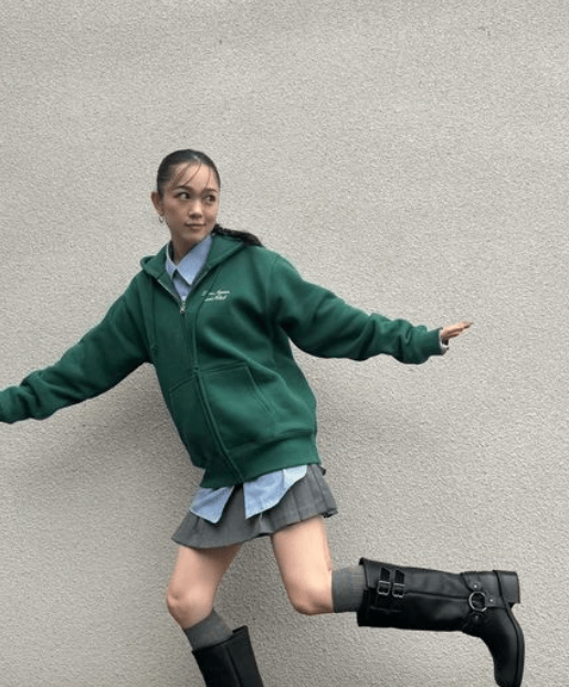 西野カナ「また君に恋をする」MVイメージの、テニスクラブシリーズ・ルックが可愛すぎてファン大絶賛！