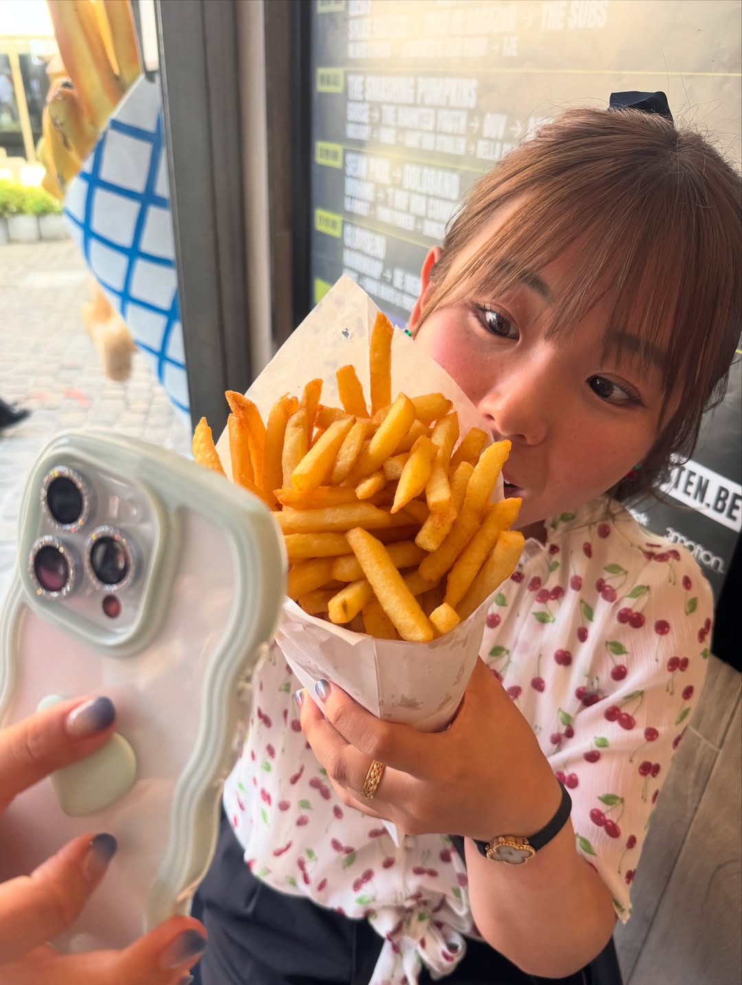 プロゴルファー・吉田優利　ベルギーで1年以上分食べて「しばらく食べない」と決意したものとは？