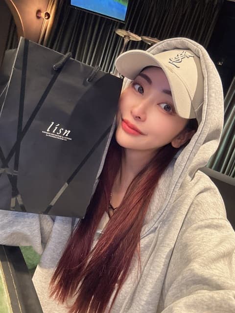 「まだ帰れてません！笑」美人レースクイーンが早朝からハードなスケジュールを投稿！?