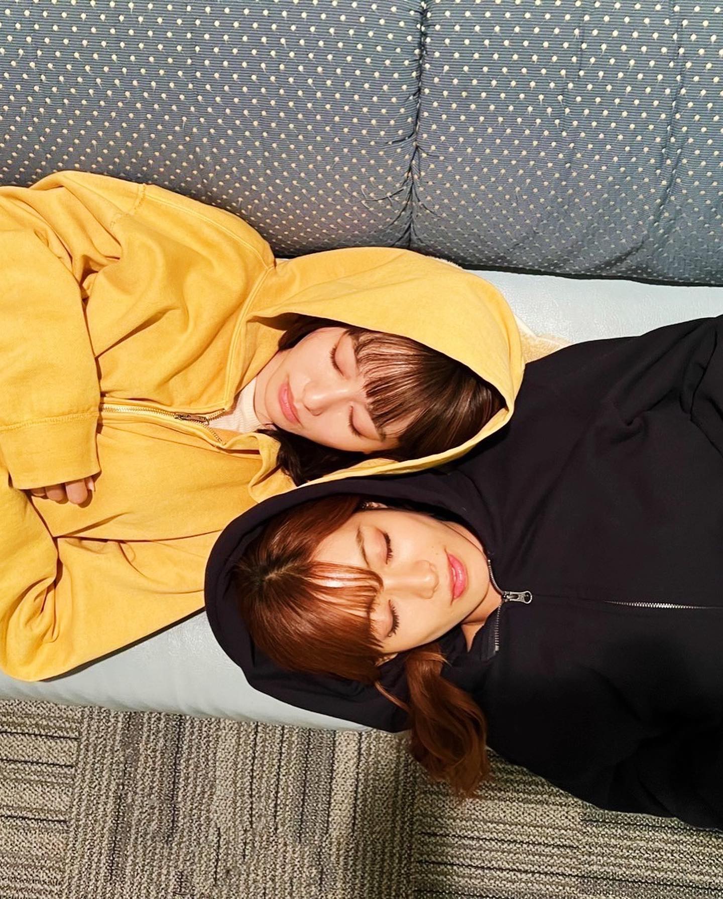 山本舞香と瀧本美織の寝顔2Sが話題📸💖「バブくて可愛すぎる」