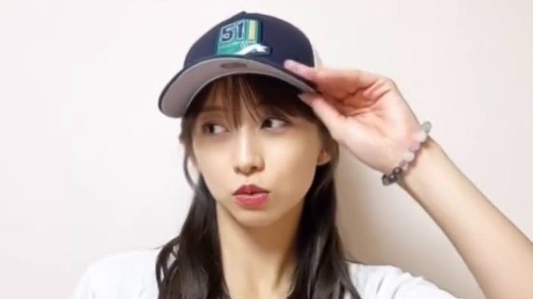 「ほんと美人」牧野真莉愛、あの大物選手のユニフォーム姿にファン歓喜