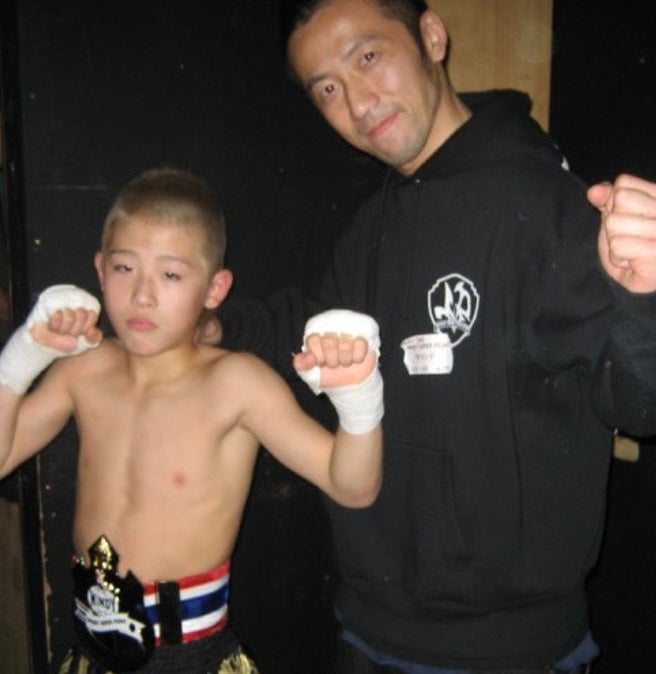 平本蓮 貴重な少年時代の写真を公開し思いを語る