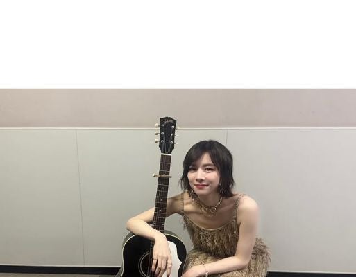 ザックリ背中が大胆すぎ⁉ milet、新曲『I still』初披露のCDTVライブ衣装のドレス姿が美しすぎる！