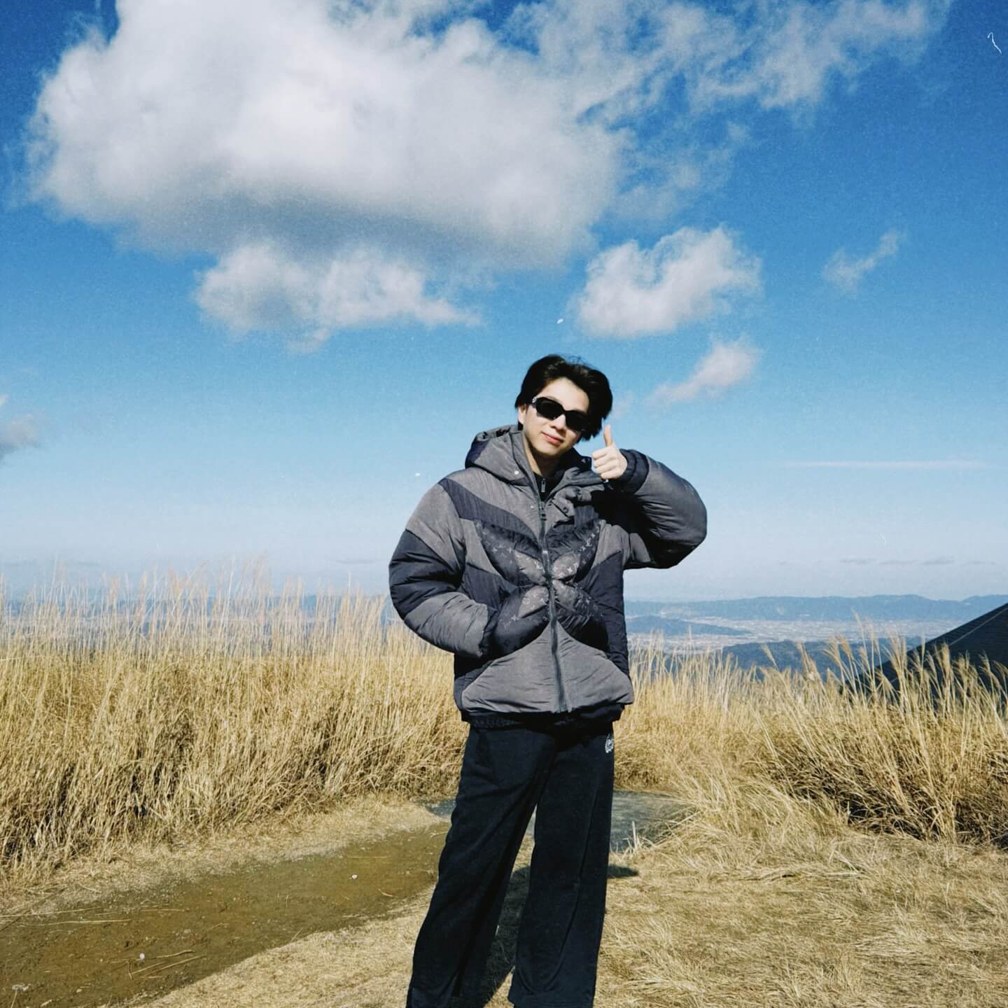 M!LK・塩﨑太智、地元・和歌山の観光スポットを満喫！