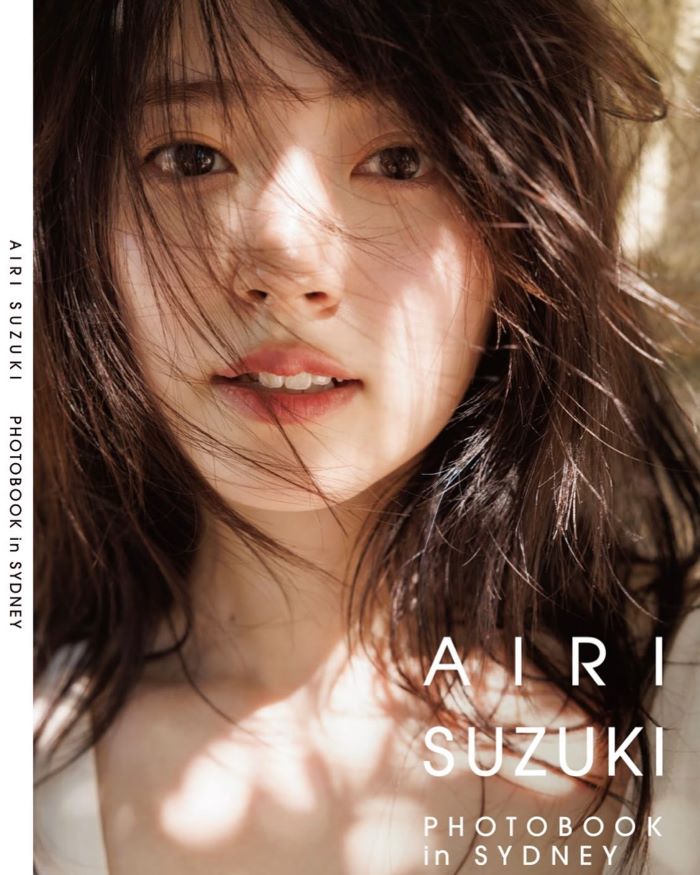 ファンも驚愕の120p越え？！モデルとしても大活躍の人気歌手がフォトブック発売