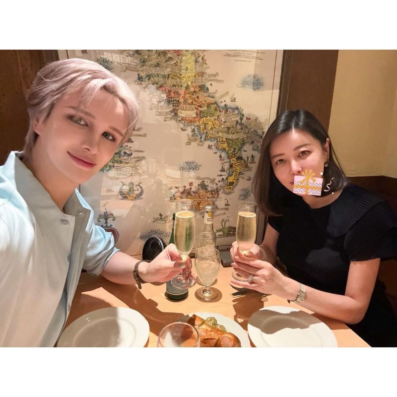 Matt Roseが美人すぎるママとの2ショットを公開！