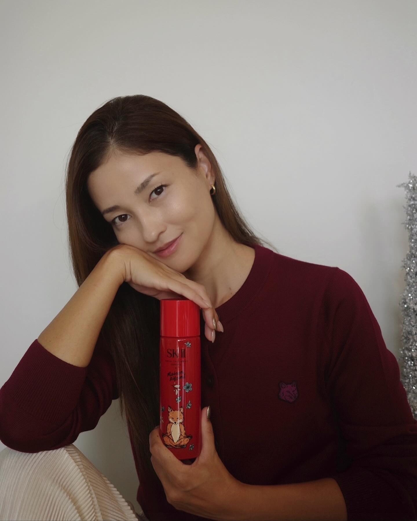 黒木メイサがオススメするクリスマスコフレが話題に🦊🎄