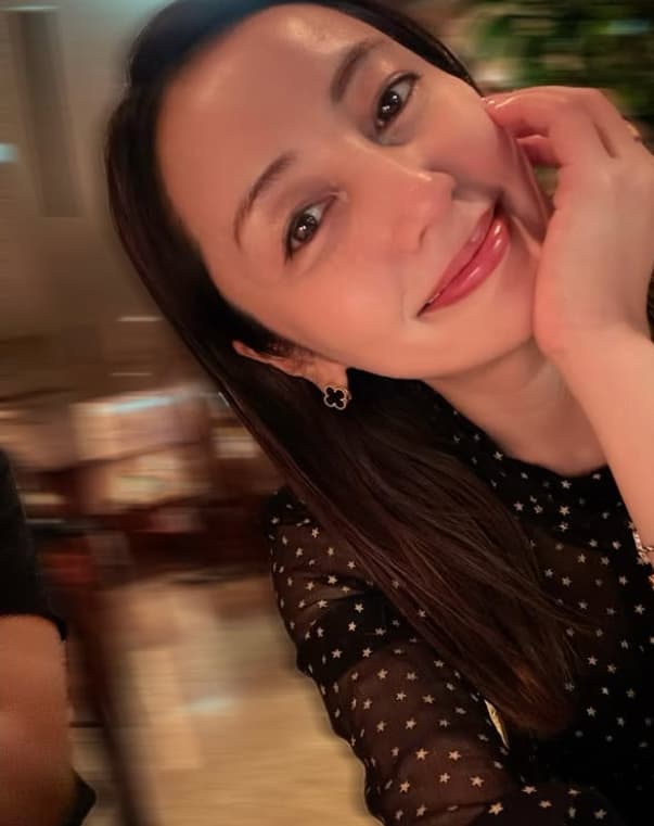 「少しお酒はいってますか？」矢田亜希子の幸せショットにファンの注目集まる