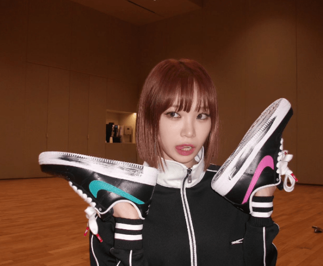 LE SSERAFIM・チェウォン久々投稿「お茶目」な姿が可愛いと話題！