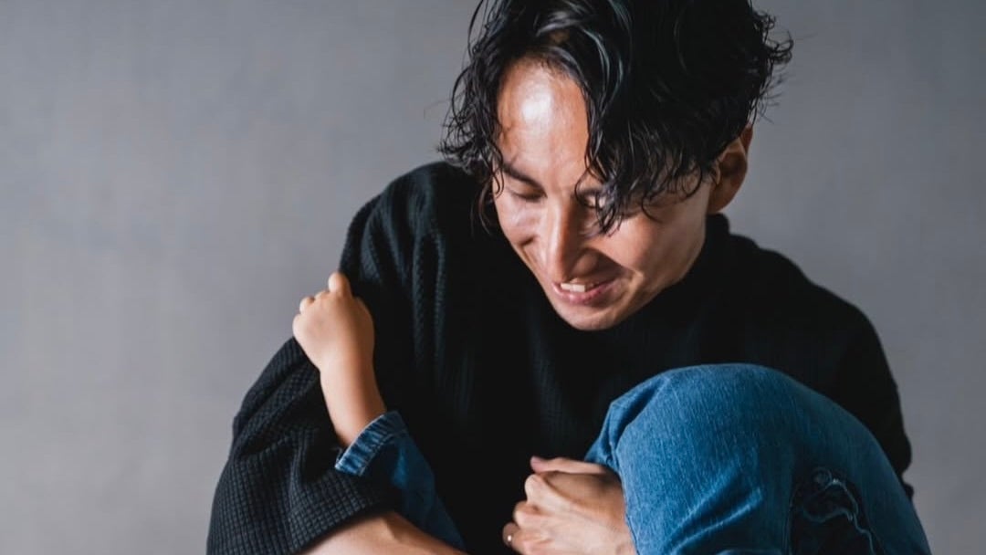 元サッカー選手・武岡優斗＆息子、顔出し笑顔2ショットが話題に！「可愛いですね」