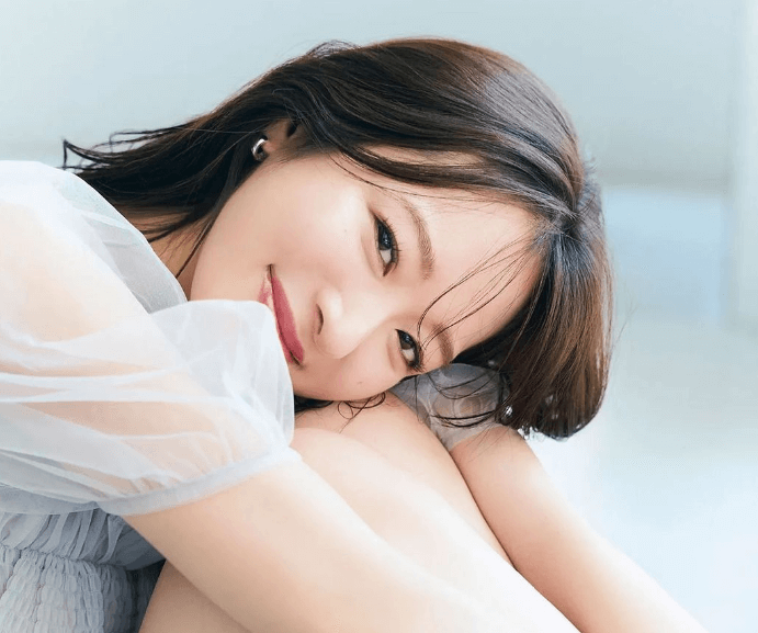 CanCamモデル・神谷明采が公開した、日焼け止め特集フォトが可愛すぎると話題に！